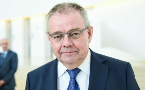 Владимир Мамонтов Владимир Мамонтов