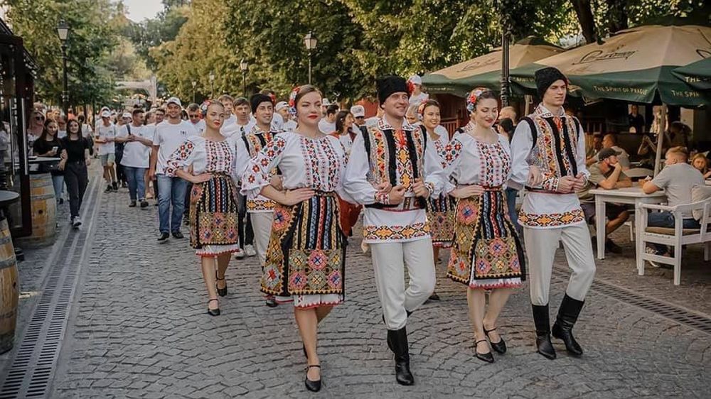 Как провести воскресный день, 17 июля 2022, весело и с пользой в Кишиневе: Ярмарки местной продукции, необыкновенный концерт и то, что вы не ожидали увидеть