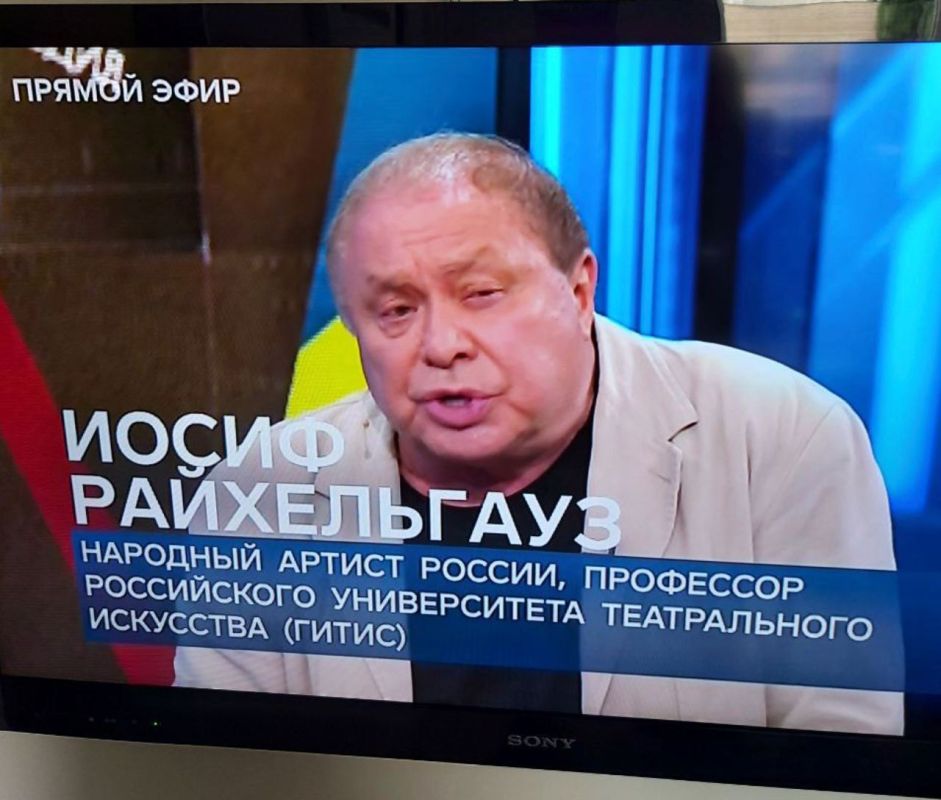 ����� 2 ��� ������ � ������ ���� ���� (�) ����� �����������, ����������� �������, �������� ������ ���������� ���������