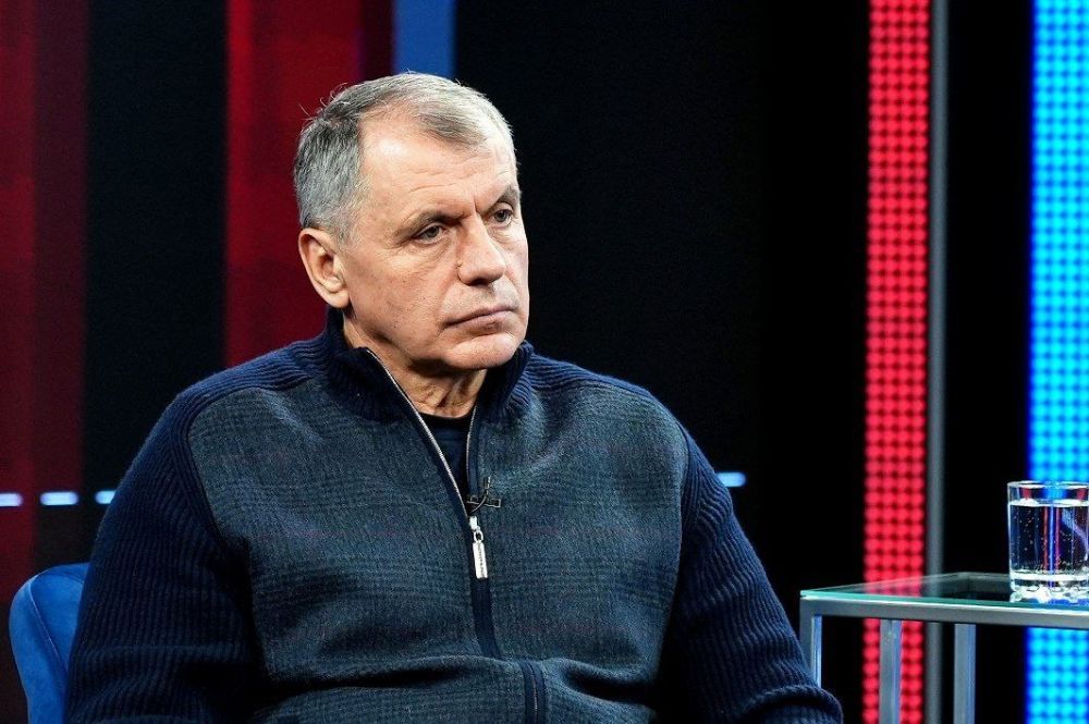 ������������ ������ ����������� �� ������ � �����, — ������������