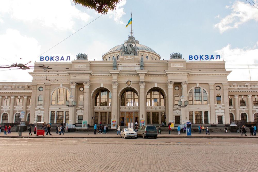 В Одессе переименуют Суворовский и Малиновский районы, пишут СМИ