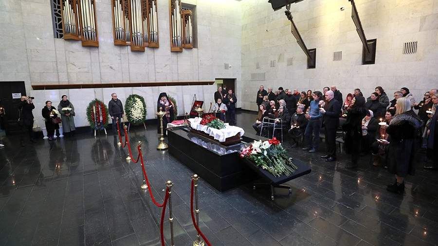 � ������ ���������� � ����������� ������ ����������