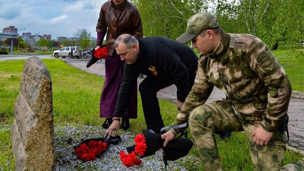 ����� ��� ����� �������: ������� ������ ����� ������� ����, ��� ����� �� ��� ���������� ����������� 2 ��� � ���� ���������� ������