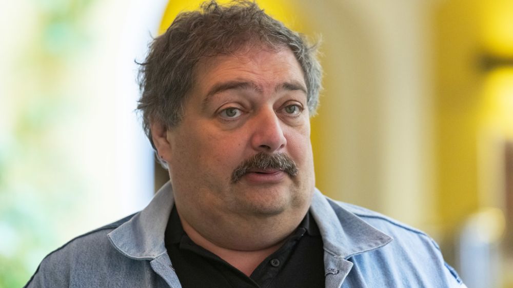 "��������� � �������� ������� �� ����": �������� �����* ���������� �� "�������" ��� �������