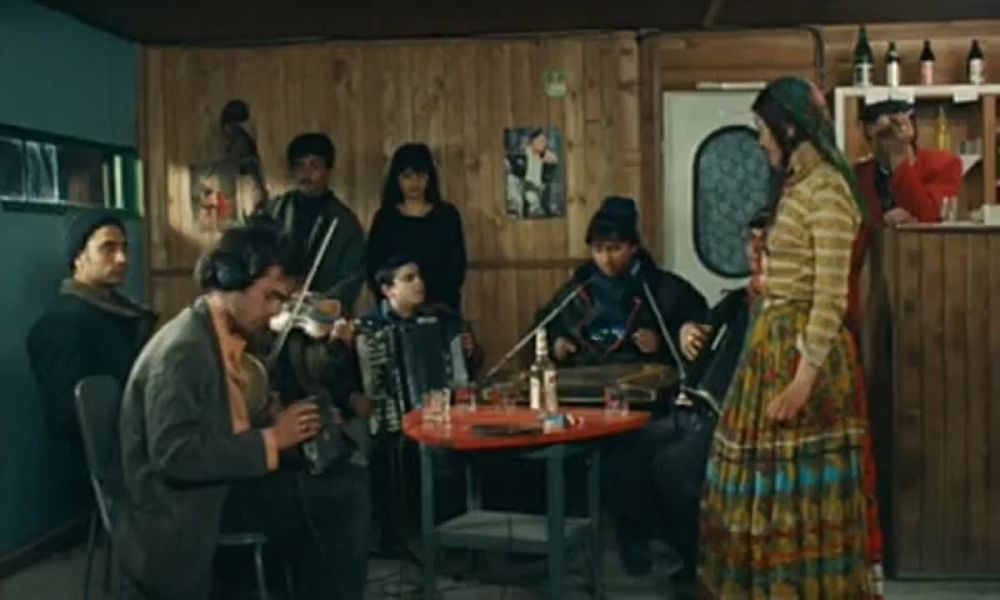 Игорь Димитриев: В классической русской литературе распространен сюжет, в котором барин сохнет по молодой цыганке