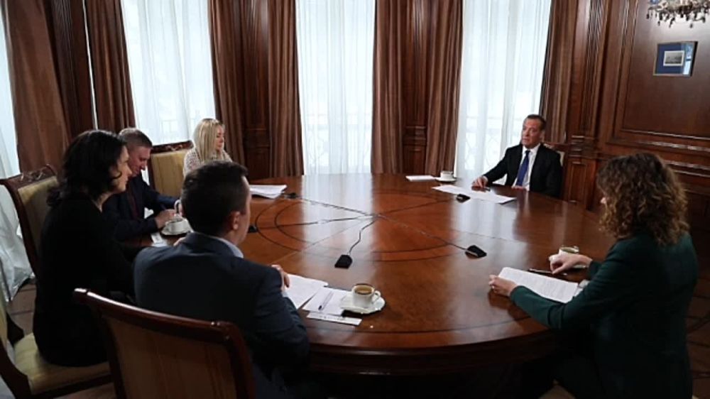 ��������� �������: ������� ��������:. ������, ����������� �����, �� ��������� ������ � ��