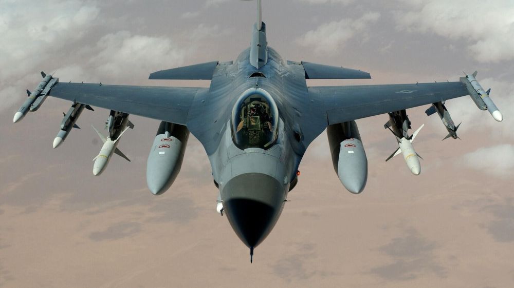 F-16 ������ �������� �� ������: ��������� �������, ������ �� ���� "���������" �� ������� �� �������