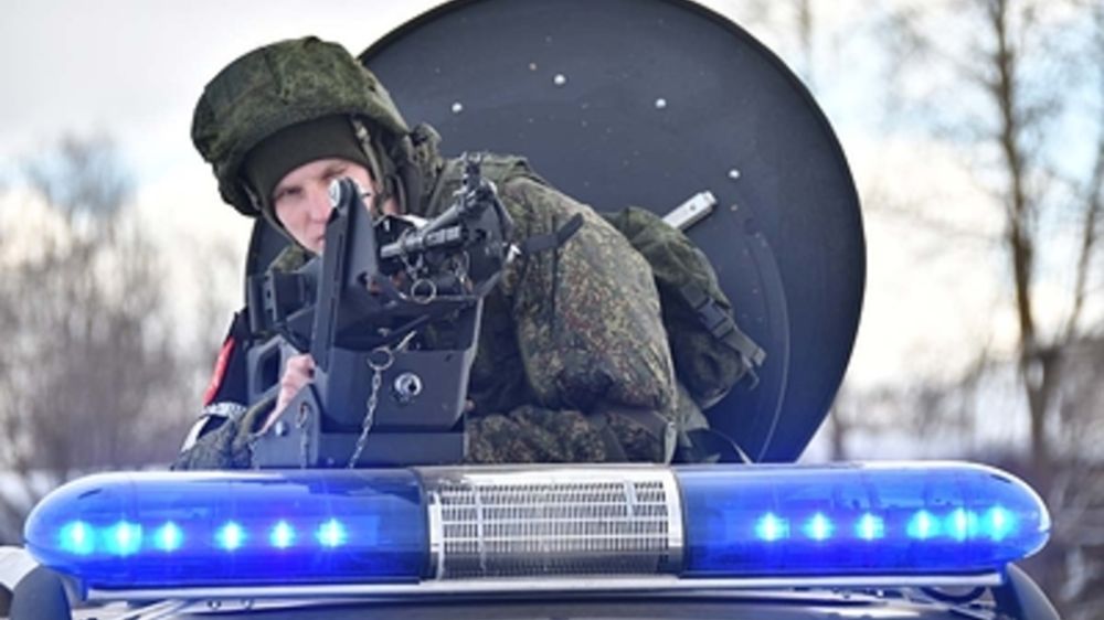 ������� ������� ����� ��������� ������� � ������������ ������� ������