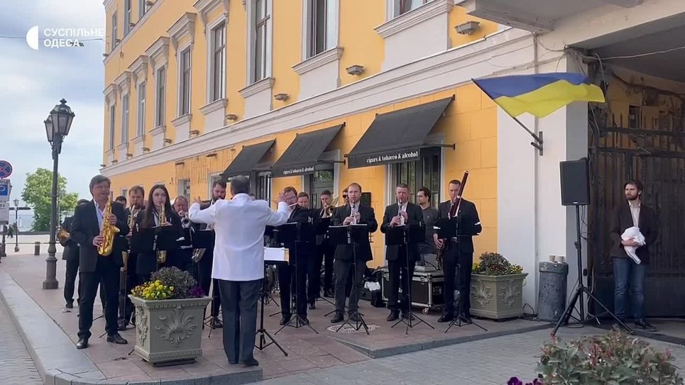 ���� ��������: � ������ � ����� ������� (��, � ������������ ������� ���� ��������) ������������ ��������� �������� � ����� ��������� �� ������ �������������� �������