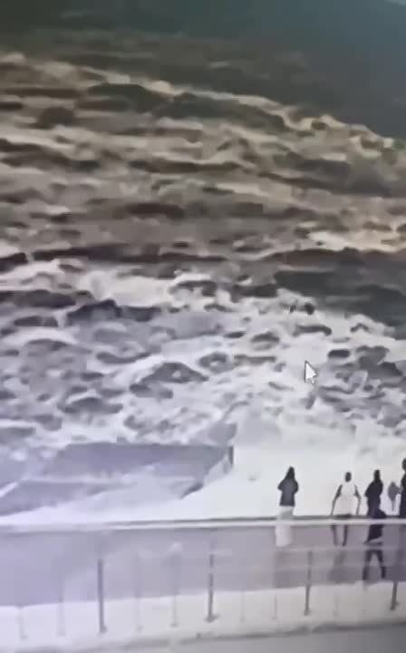 ���� ����: � ������ �������-�����������, ���������� � ������ ���������� �� �����, ����� � ���� �� ����� ����������