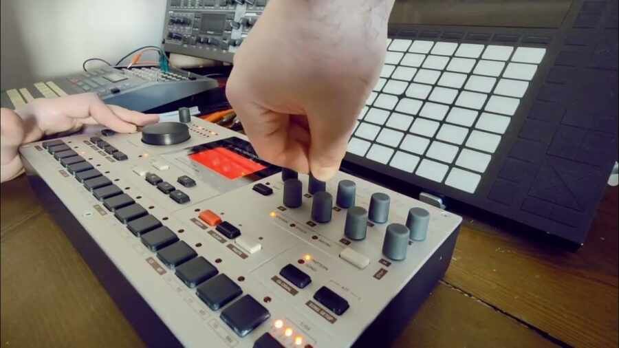 � ������ � ���� ������������ ��������� ���������� �������������� �����