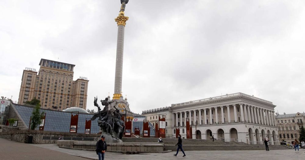 Экс-аналитик ЦРУ: отказ от мирного предложения РФ грозит Украине потерей Киева