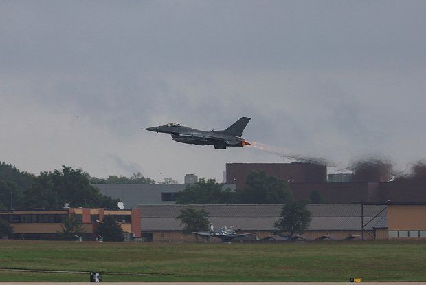     $118      F-16