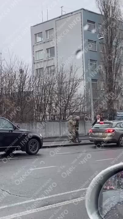 Армен Гаспарян: Шуцманы пакуют одессита