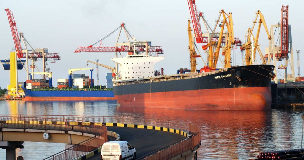 СМИ: на Украине не собираются обсуждать передачу Одессы России