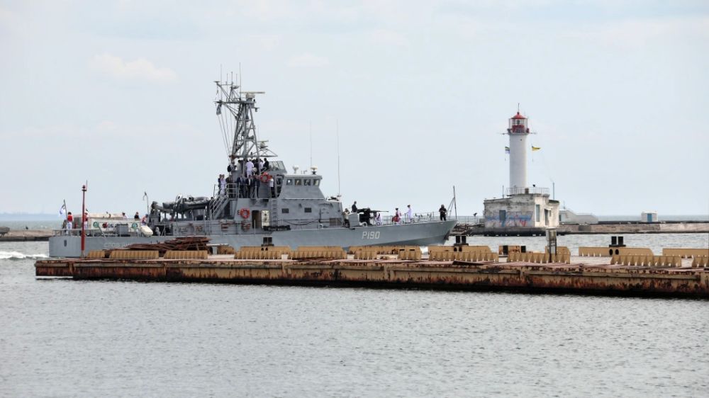 "Может случиться очень серьезная заваруха": Полковник Баранец о высадке войск Франции в Одессе