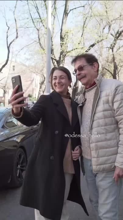 «Вова, забери свои грязные лапы от Пушкина»: Зеленского уже открыто пинают в Одессе