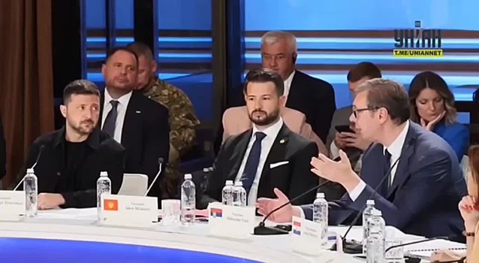  :      ,     -  ,     