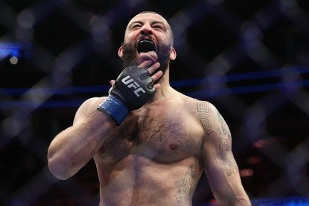   UFC      