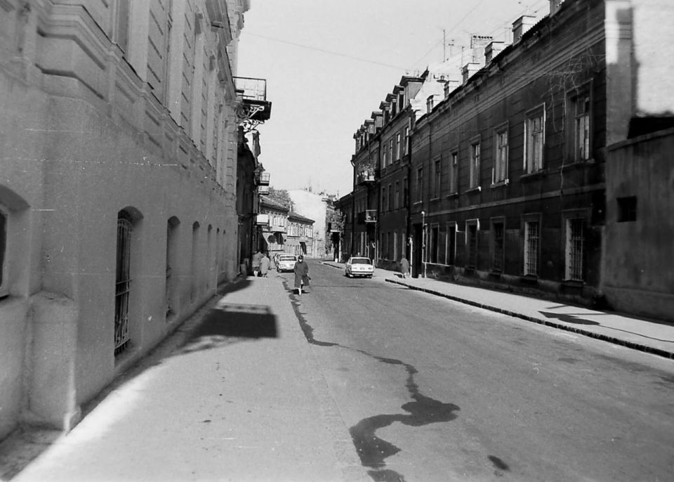      1980-