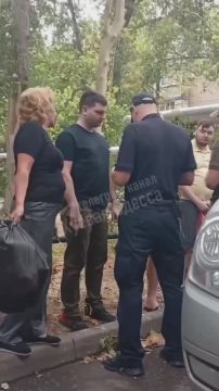 Армен Гаспарян: Во время бусификации очередного горемыки в Одессе, выживший на фортеци шуцман заставлял женщину в инвалидной коляске встать перед ним на колени