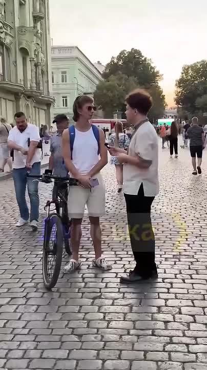 Сколько лет Одессе?. Журналисты задали этот вопрос одесситам, но не получили ни одного точного ответа