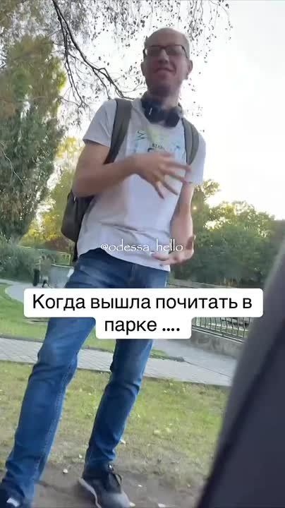          ,  -   