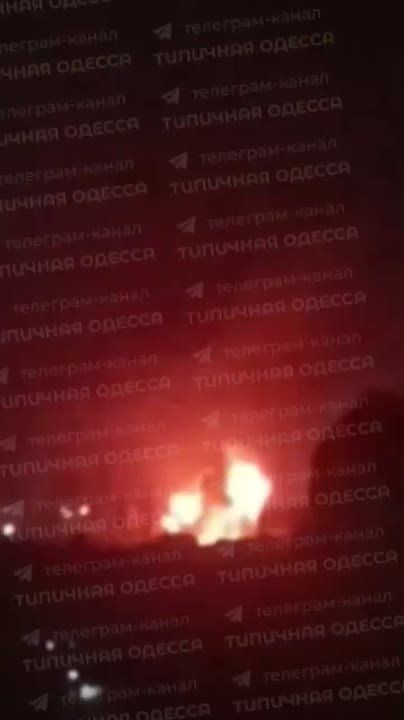 Владислав Шурыгин: В порту Ильичёвска (Черноморска) «Герани-2» встречали прибывший из Турции военный груз