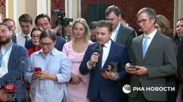 Коллекция крылатых выражений пополняется! В.В. Путин, комментируя заявления Зеленского, внёс ясность в военно-политический лексикон