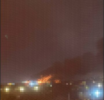 Сильный пожар в Одессе после налёта дронов