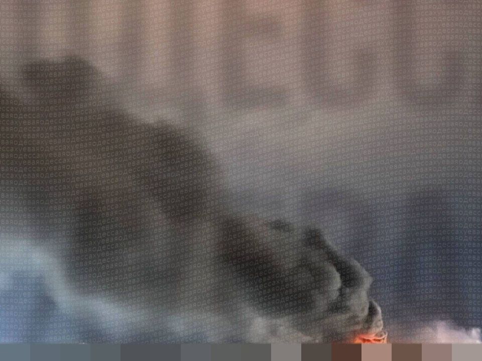 Другие кадры пожара после прилетов в Одессе