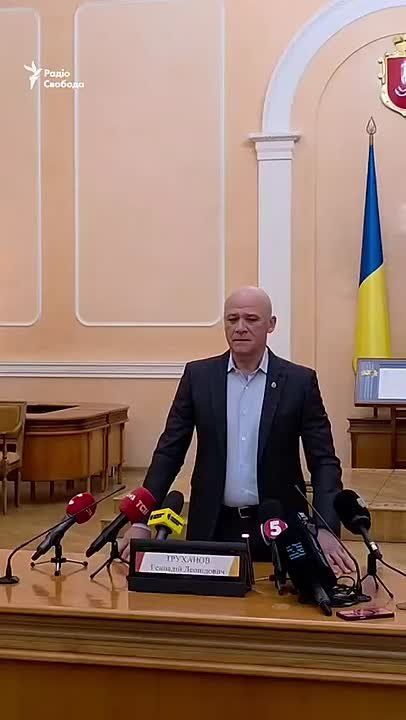 Лишённый гражданства Геннадий Труханов считает себя действующим мэром Одессы