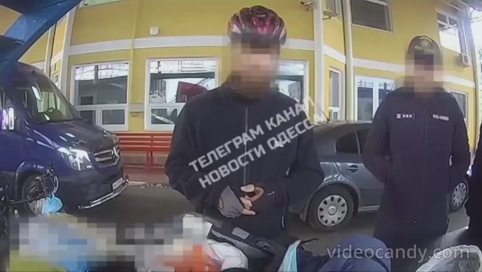 В Одесской области собака нашла кучу наркоты у велосипедиста