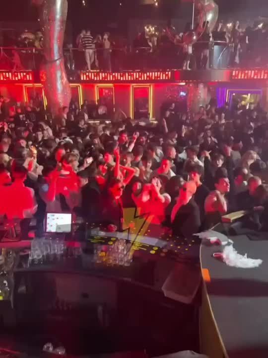 � ������ ������� ������� ���� � ������ ����� ��-�� ������� ������