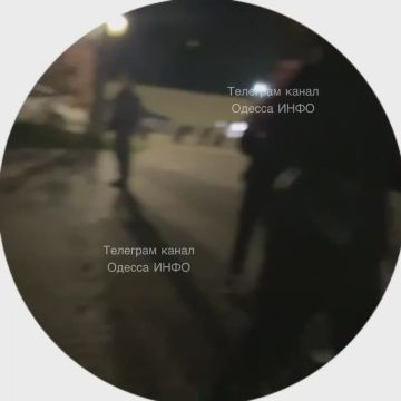 Толпа клоунов-тиктокеров устроила побоище в Одессе