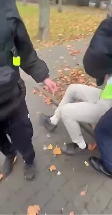 Хроника гражданской войны. Перекресток улиц Ивана и Юрия Лип