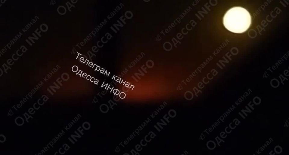 Десятки БПЛА несколько часов бомбили электростанции и порты в Одесской области