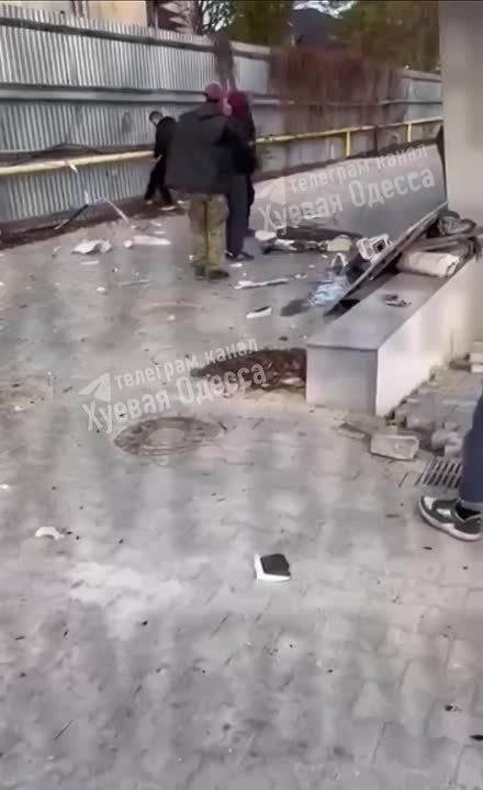 ПВО сбило беспилотник в центре Одессы