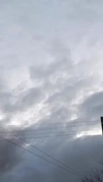 Стая "Гераней" пикирует на объект ВСУ в Одессе