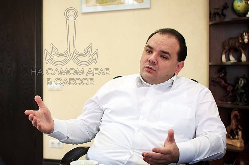 Глава Одесского райсовета Виталий Барвиненко ушел в отставку и покинул Украину