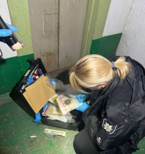 Взорвавший гранаты в доме в Одессе оказался дезертиром из ВСУ, сообщили СМИ