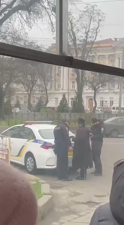 � ������ ������� ����� ������������� � ������, ����� �������� �����������