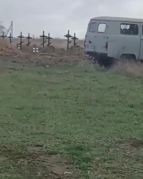 В Одесской области наблюдались скрытые захоронения военнослужащих ВСУ (без каких-либо надлежащих военных почестей, отсутствие государственных флагов и т.п.), погибших во время вооруженного конфликта (похороны осуществляли...