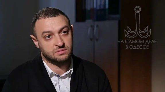 ��������� � � ������. ������������ ������� �������� � ������� ��������� ���������� ������ �������� ������, ����������� �� ��������� ����-���� 1,5 ������ �����, ������ ����� �������� ������ �����