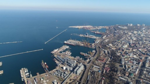 Большая часть Одессы осталась без тепла и воды