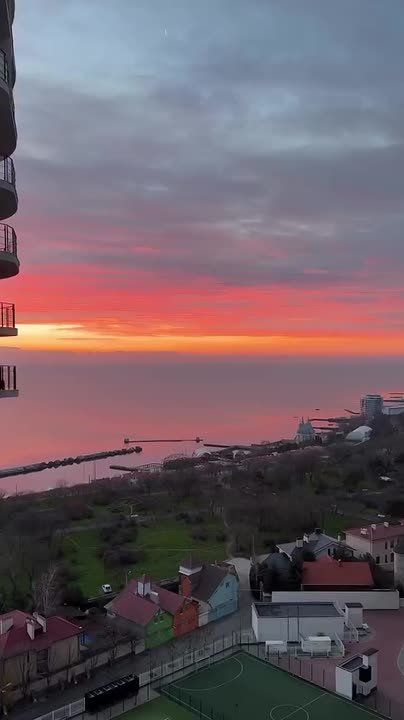 Доброе утро, Одесса!. Сегодня вторник, 16 декабря, облачно с прояснениями