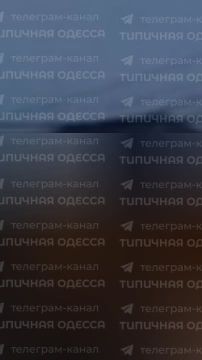 На фоне неумолкающей воздушной тревоги в Одесской области снова взрывы