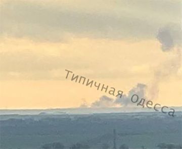 Прилёты в стороне Великодолинского