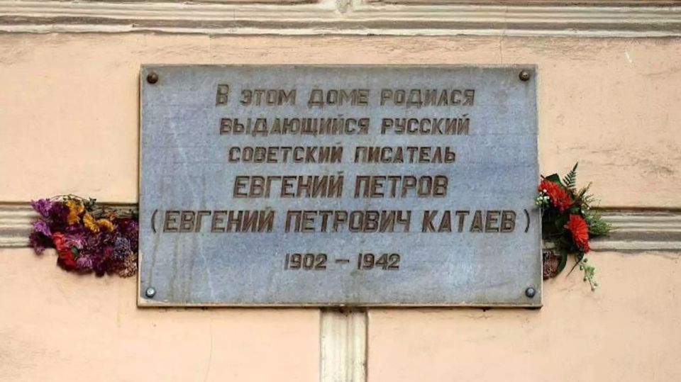 � ������ ����� ������������ �������� � ����� �������� "�������� �������" � "���������� �������"