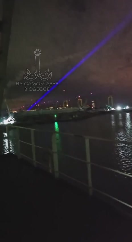 Ночной фейерверк в Маяках. Турки в восторге